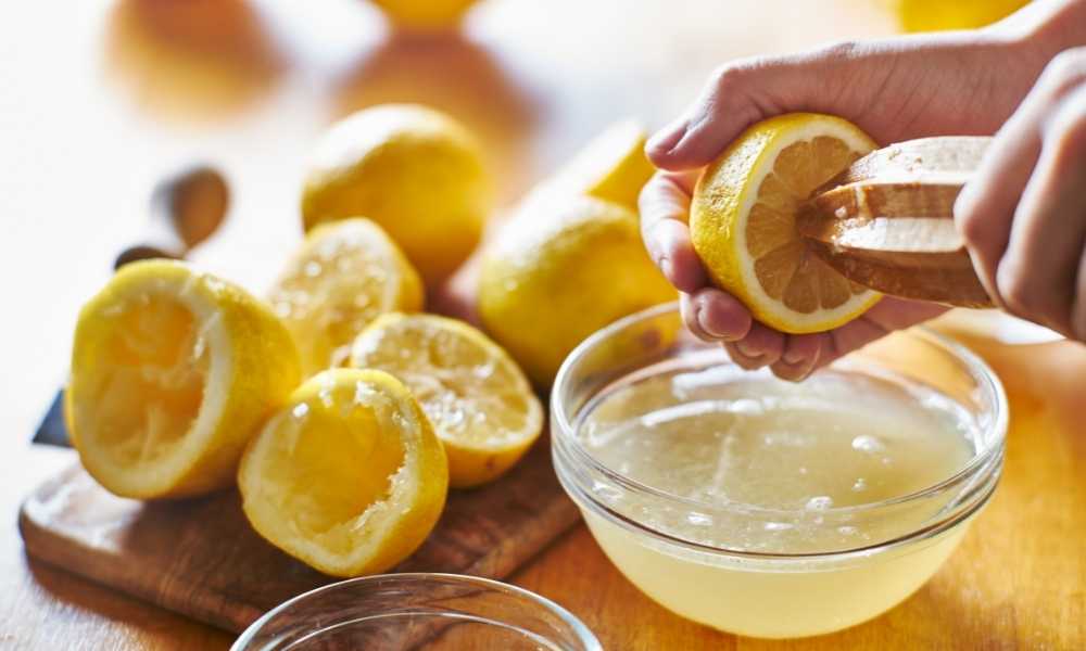 How To Clean A Wooden Table With Lemon