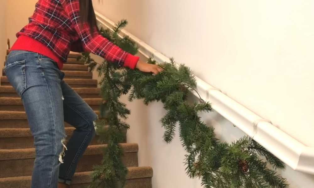 How to Attach Garland to Stairs